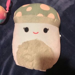 Bo Lynn mushroom squishmallow (first to market tags )